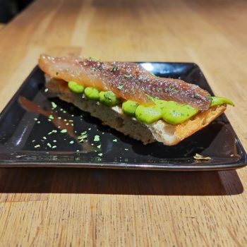 La Tavina Bar - Restaurante | Cata Bodegas Valdelana cata-valdelana Maridaje-sardina ahumada con guacamole. La Tavina-Calle Laurel-Logroño